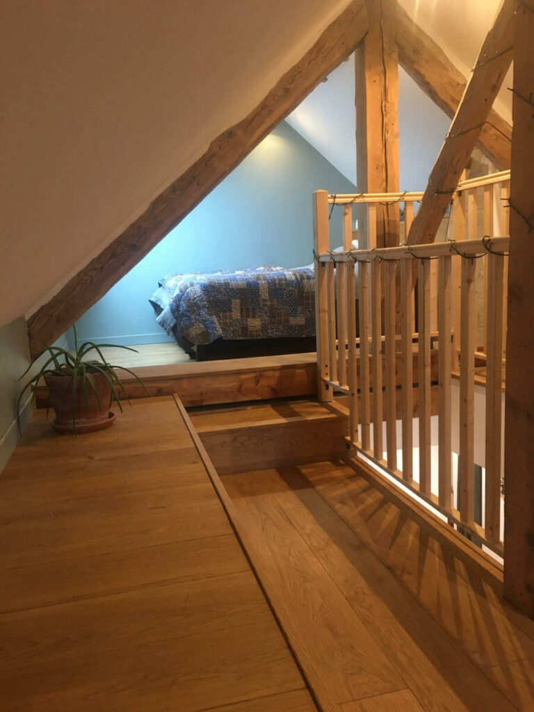 Création d'un espace sous-combe